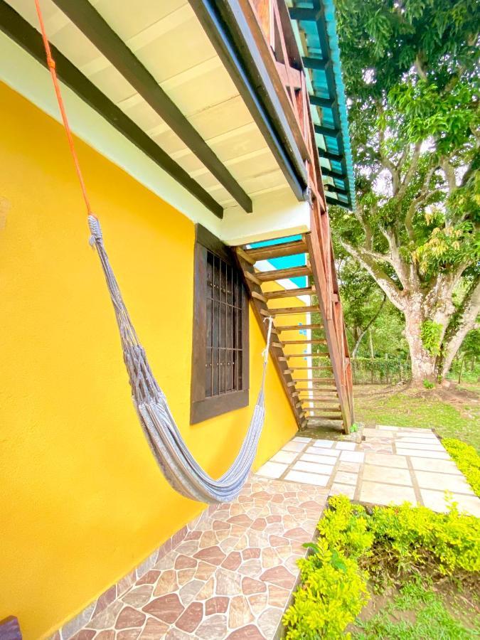 Hostal Portal Del Sol Capurgana Bagian luar foto