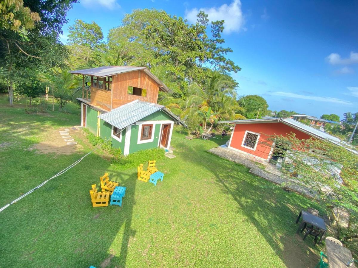 Hostal Portal Del Sol Capurgana Bagian luar foto